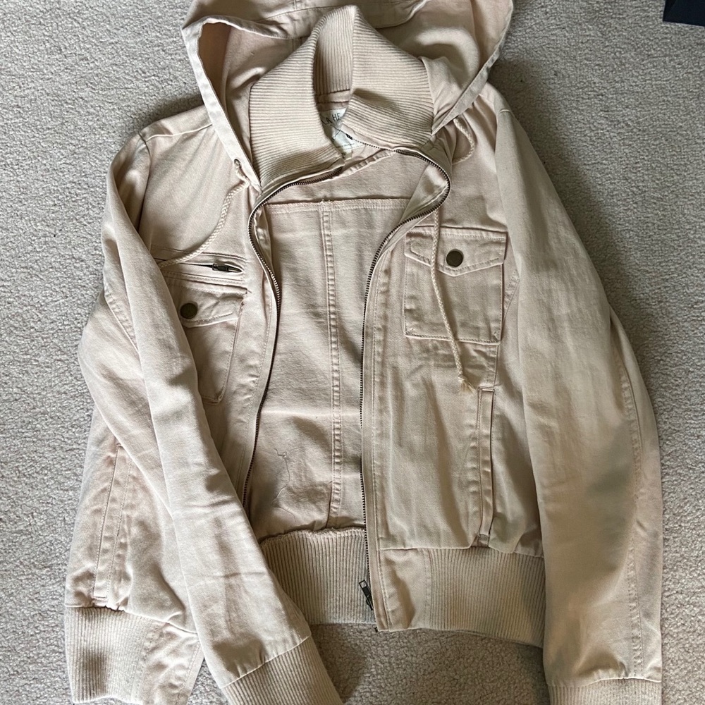 Beige jacket - LA Hearts - Picture 2 of 5